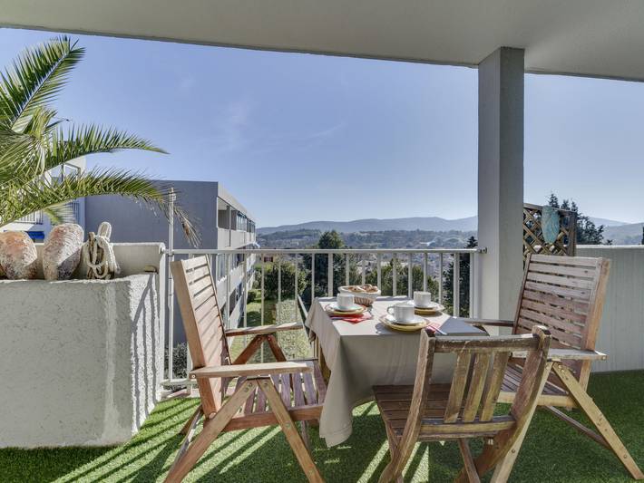 Ferienwohnung für 3 Personen, mit Terrasse und Ausblick in Cogolin - 4