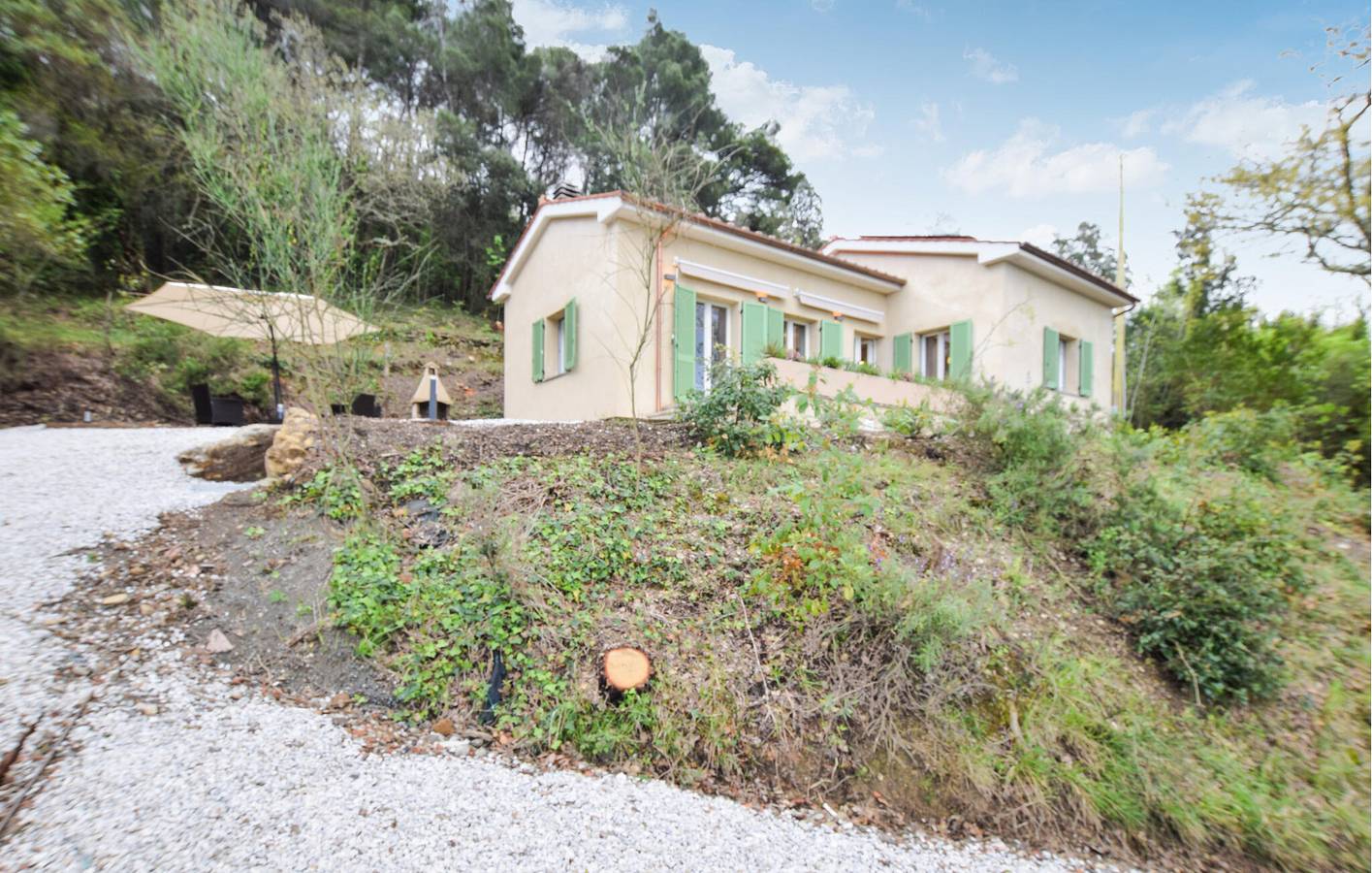 Sonnige Toskana Wohnung mit Pool & WiFi in Sassetta, Etruskische Küste