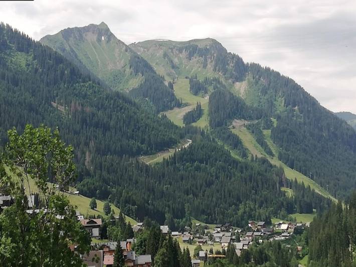 Appartement de vacances pour 4 personnes, avec sauna et piscine, adapté aux familles à Chatel