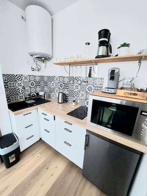 Appartement entier, One-Bedroom Apartment in Maubeuge, Avesnes-sur-Helpe