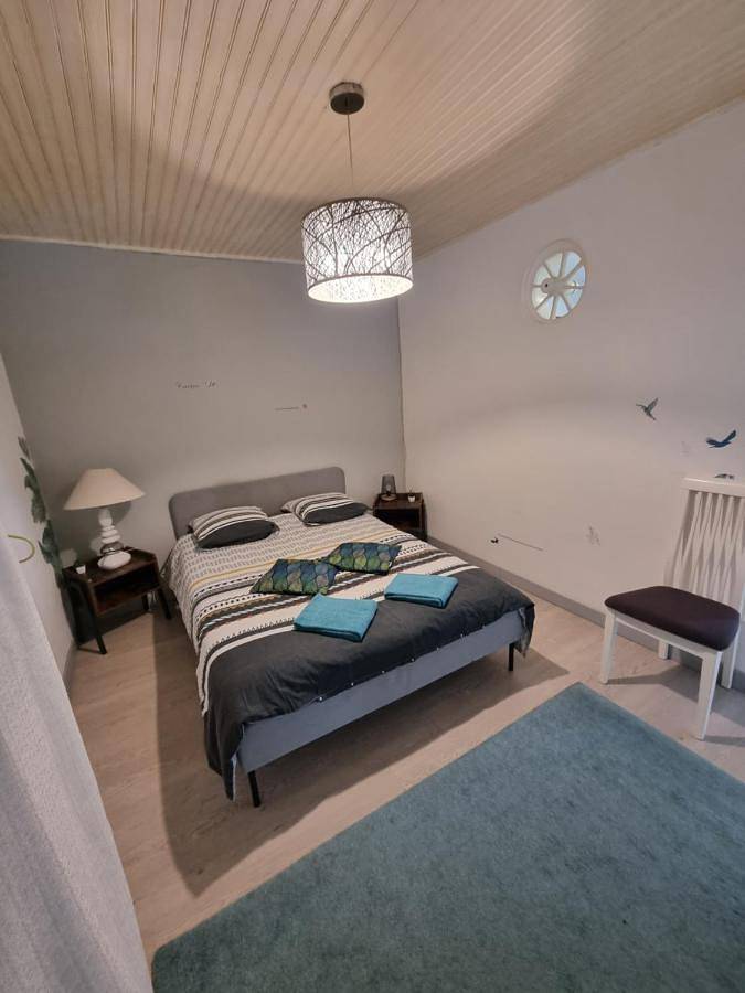 Location de vacances pour 4 personnes, avec jardin à La Vernelle - 2