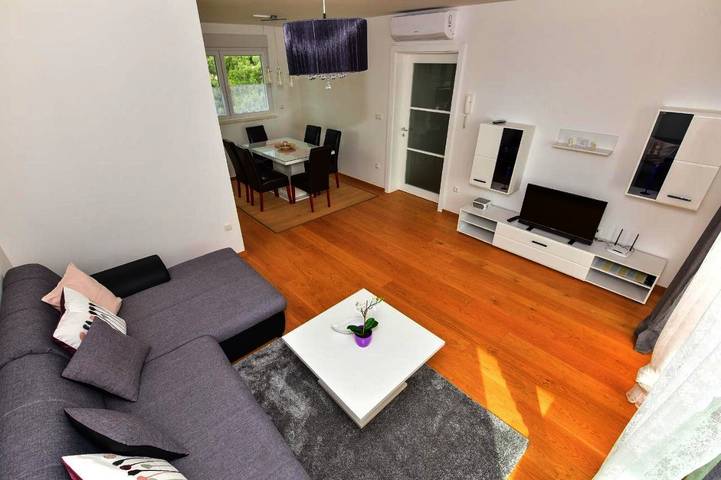 Maison d’hôte pour 5 personnes, avec jardin et vue à Makarska - 2