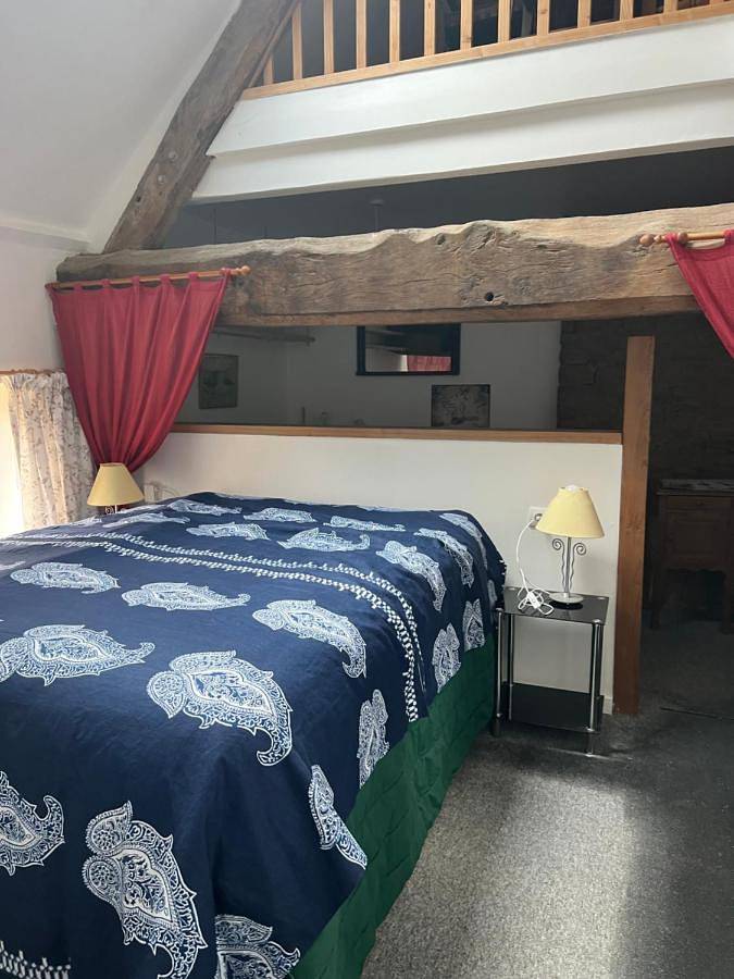Location de vacances pour 5 personnes, avec Jardin et Vue à Pont-Farcy - 2