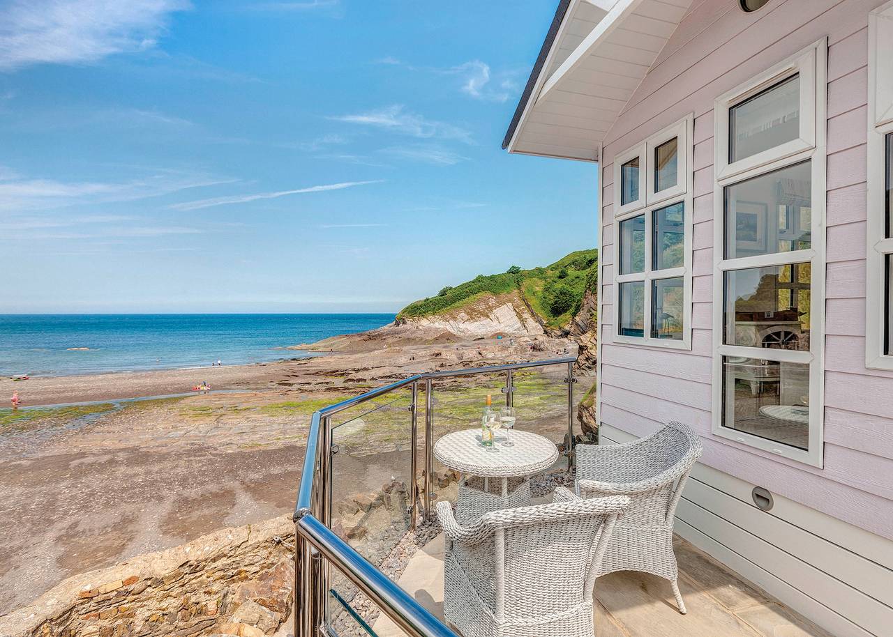 Larkstone Elegance in Devon