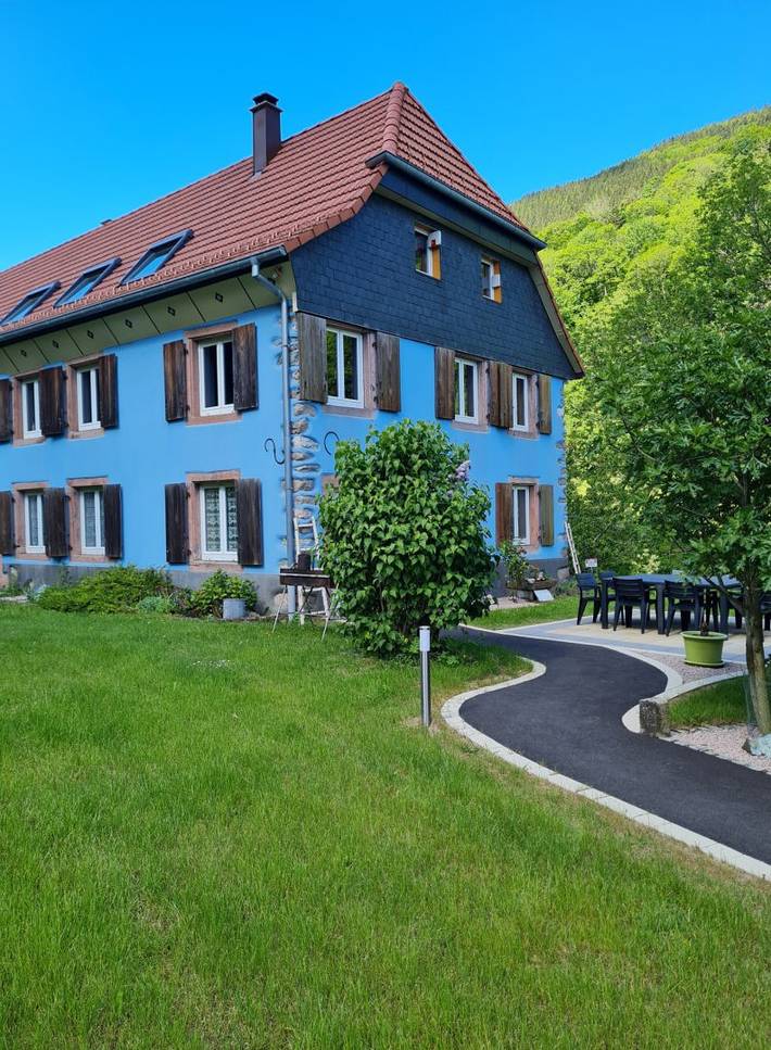 Gîte pour 6 personnes, avec sauna ainsi que jardin et terrasse