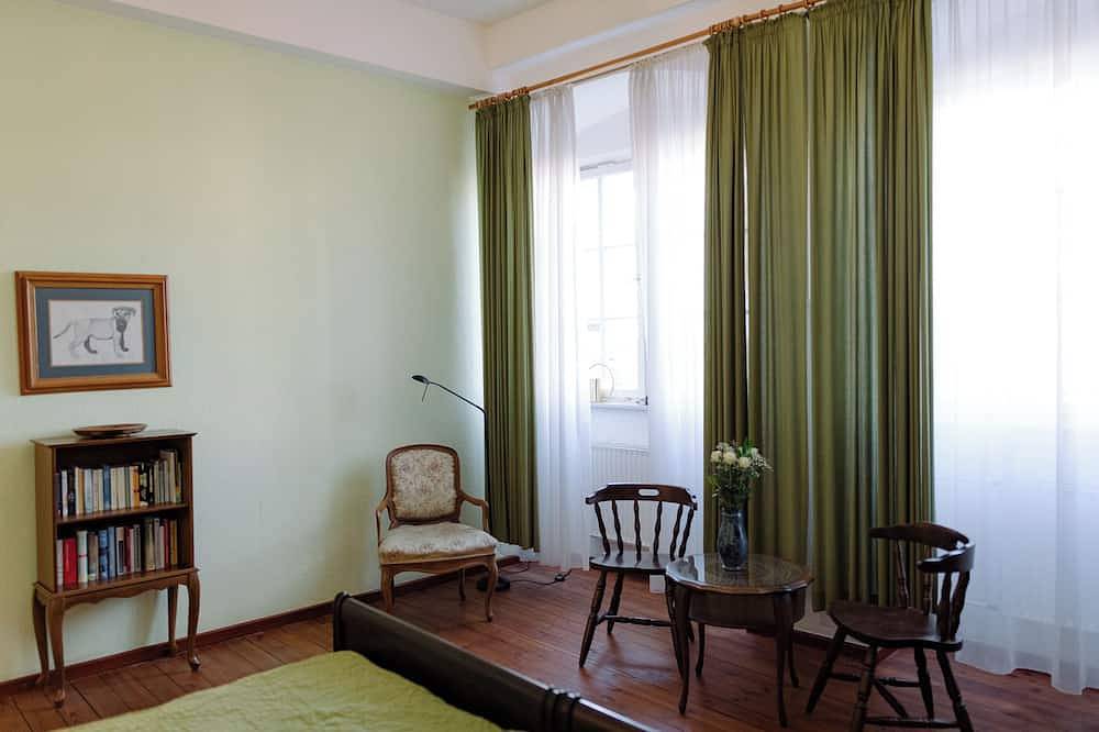 Ganze Wohnung, Ferienwohnung Schloss Fischbach in Ebern, Landkreis Haßberge
