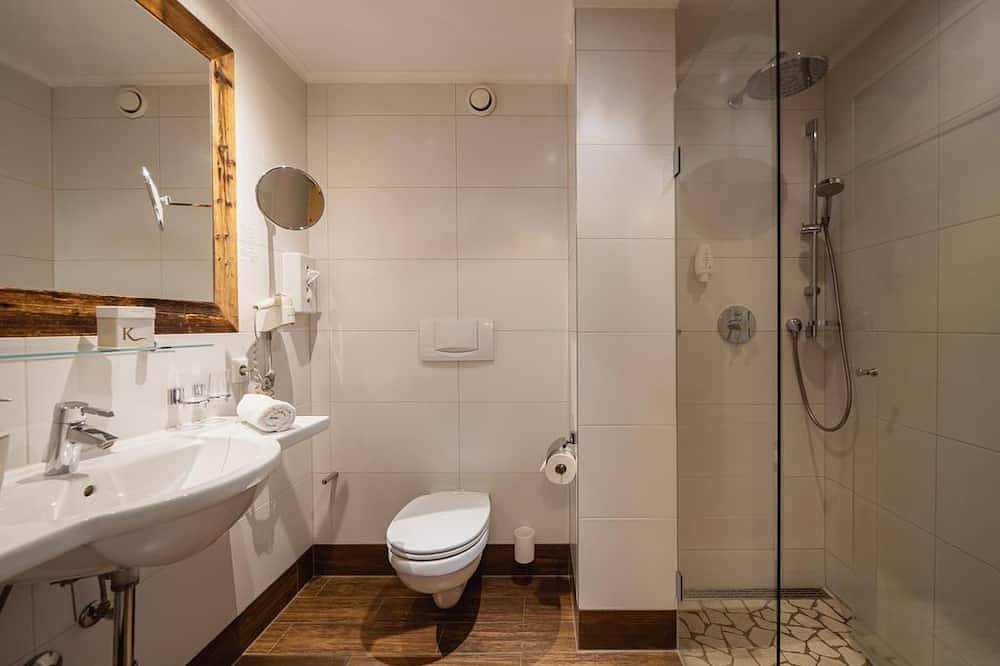 Doppelzimmer \"Achensee\" Frühstück ab 4 Nächten - Hotel Karlwirt in Pertisau, Eben am Achensee