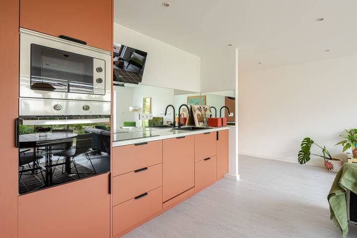 Entire apartment, 'Algas n'areia' Apartment with Private Terrace and Wi-Fi in Moledo, Viana do Castelo District