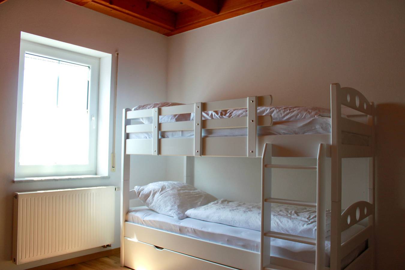 Ganze Wohnung, Ferienwohnung 'Himmelreich' mit Balkon und Wi-Fi in Merkendorf, Romantische Straße