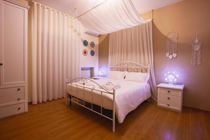 BnB für 2 Personen, mit Terrasse und Ausblick in Bari