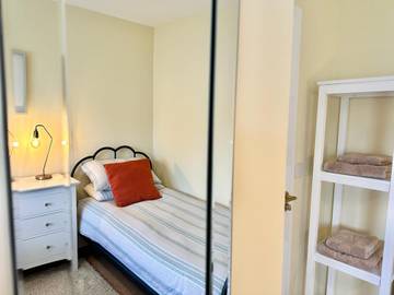 Glamping for 4 People in Pembrokeshire, South-Wales, Photo 4