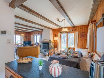 Gîte pour 6 personnes, avec jardin à Chamoson