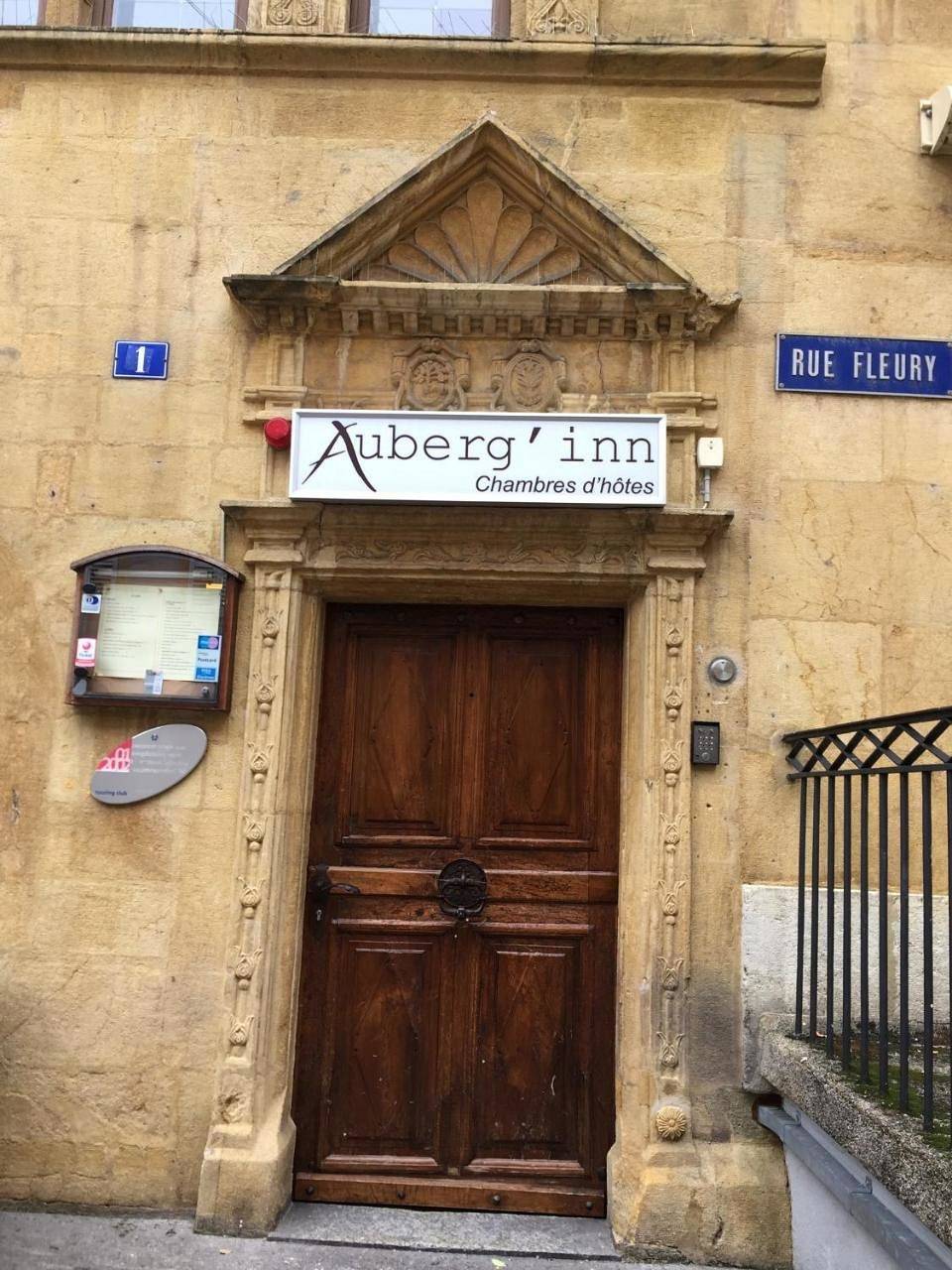 Aux chambres du Banneret in Neuchâtel, Lake Neuchâtel