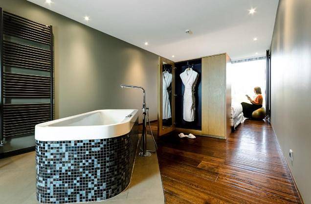 Hôtel pour 2 personnes, avec sauna ainsi que jacuzzi et jardin à Duingt - 3