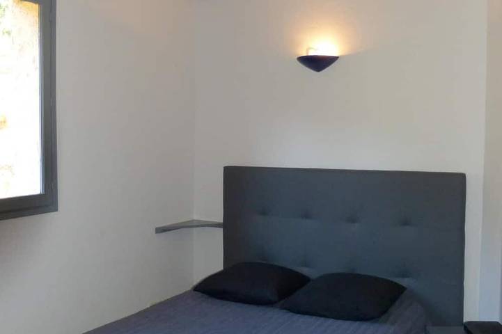 Location de vacances pour 8 personnes, avec jardin dans Plage de Fautea - 4