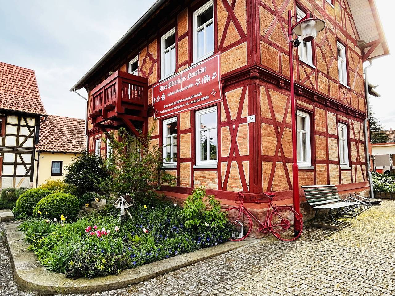 Ganze Ferienwohnung, Altes Pfarrhaus Neustädt - Zweibettzimmer mit Etagenbett in Gerstungen, Werratal