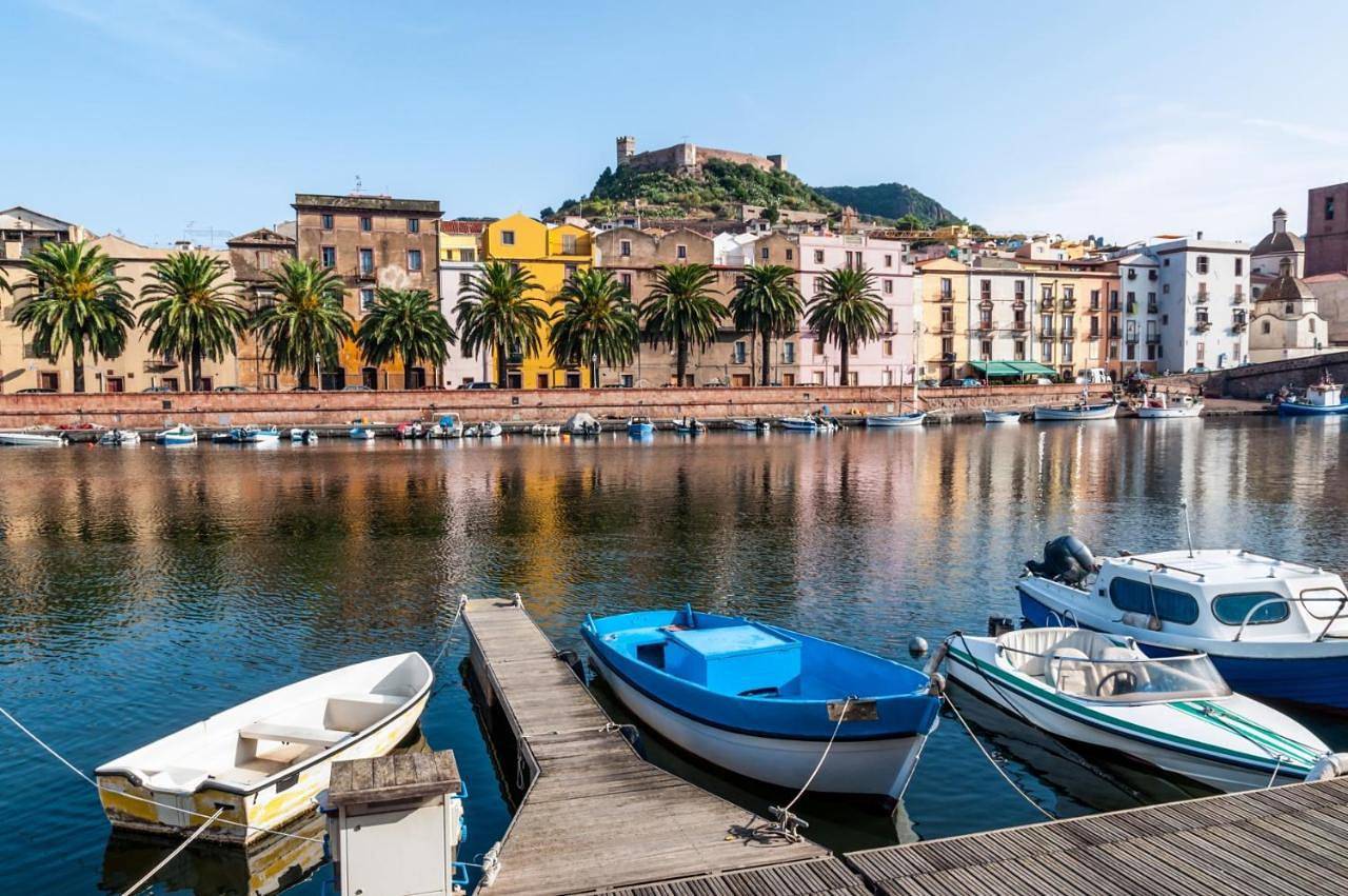 Budget Double Room in Bosa, Planargia