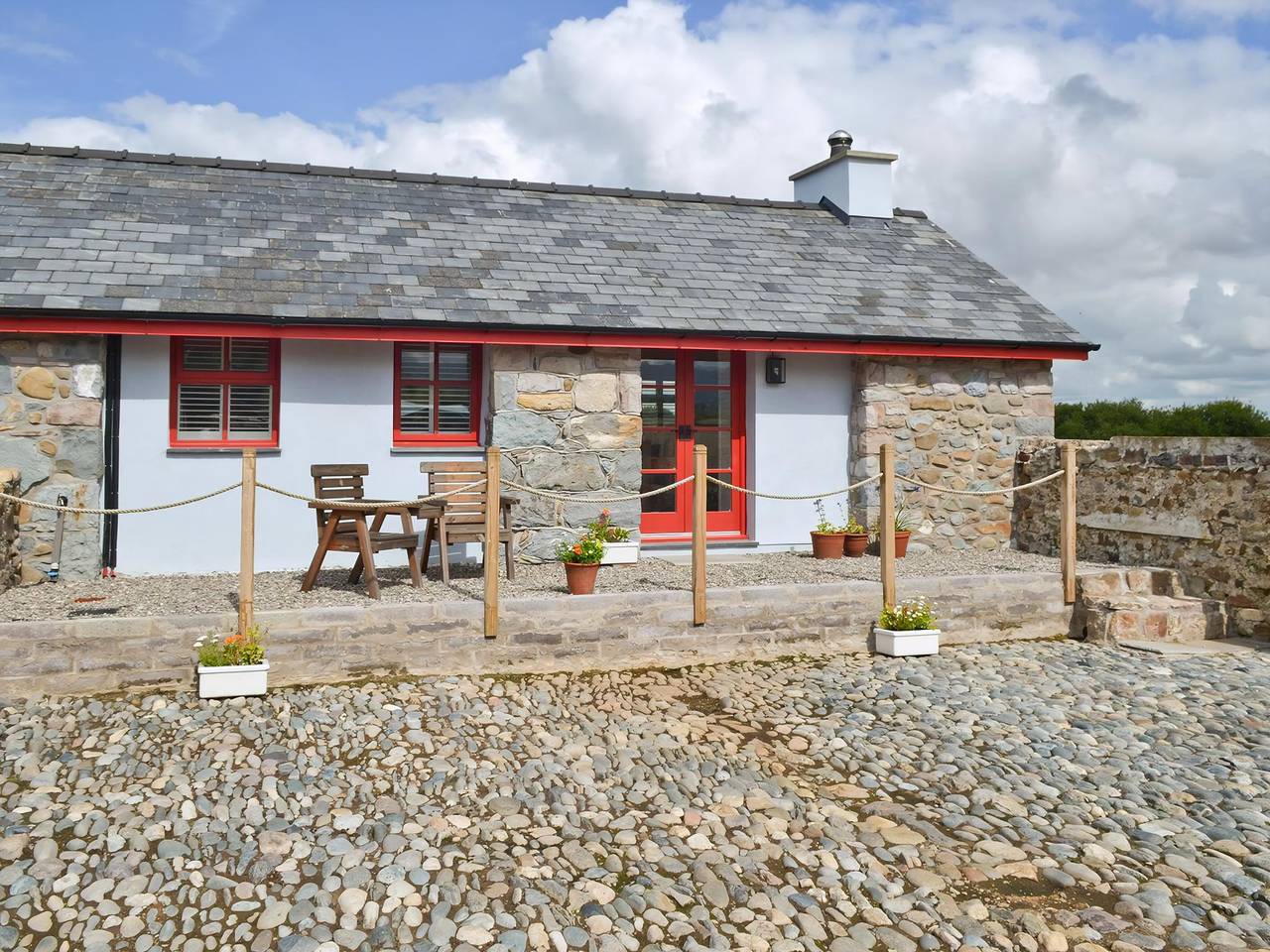 Holiday Rental for 2 People in Gwynedd, North-Wales