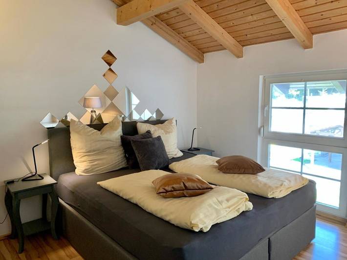 Ferienwohnung für 4 Personen, mit Balkon und Terrasse sowie Ausblick in Schleusingen - 4