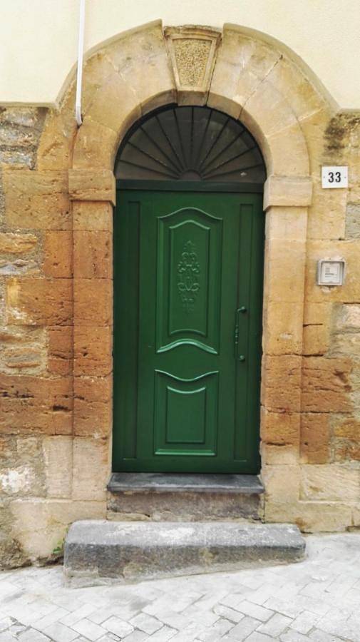 Appartamento per 4 persone, con balcone a Caltanissetta