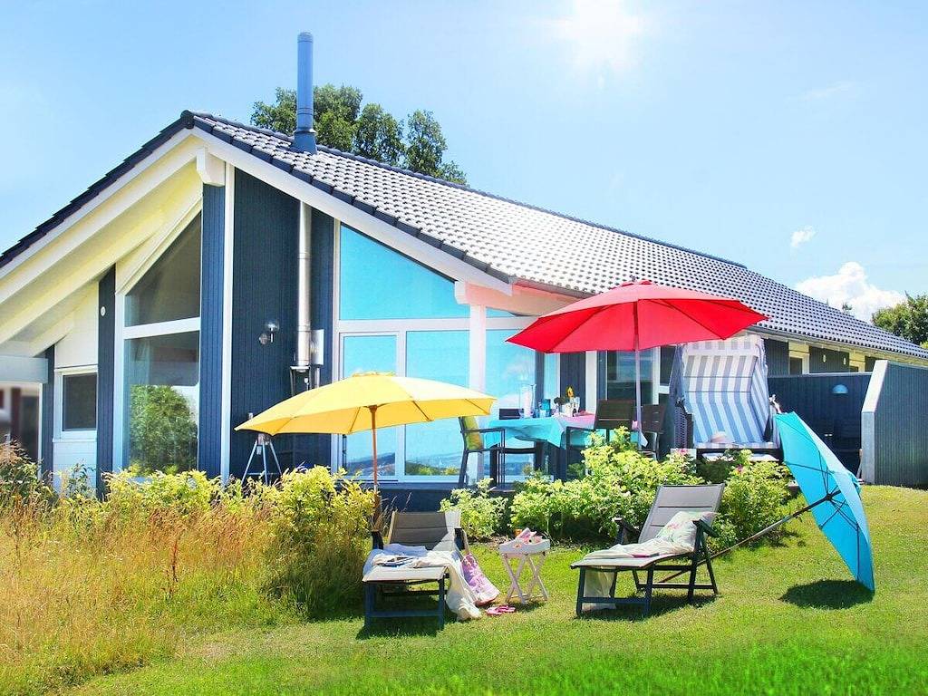 Ferienhaus Skagen mit tollem Wasserblick in Quern, Steinbergkirche