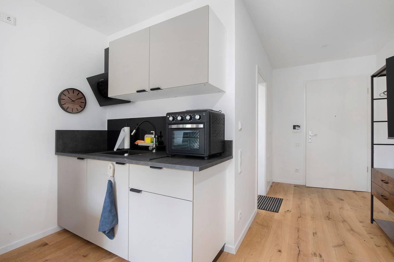 Appartement entier, Studio « Ay Homes 02 » avec Wi-Fi in Augsbourg, Souabe (Bavière)
