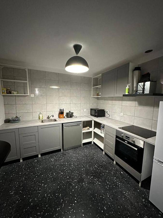 Maison d’hôte pour 9 personnes, avec Balcon et Terrasse ainsi que Jardin et Vue à Goussainville