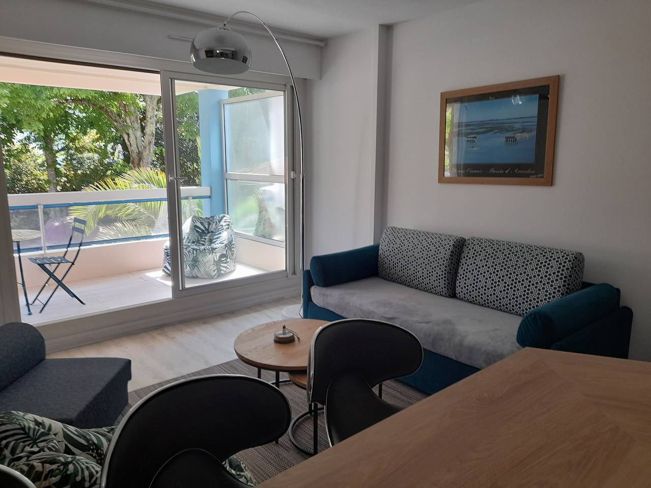 Appartement entier, Appartement T2 à Arcachon - Proche du Casino, Centre-ville, Plage d'Eyrac, Parking et Balcon in Arcachon, Région d'Arcachon