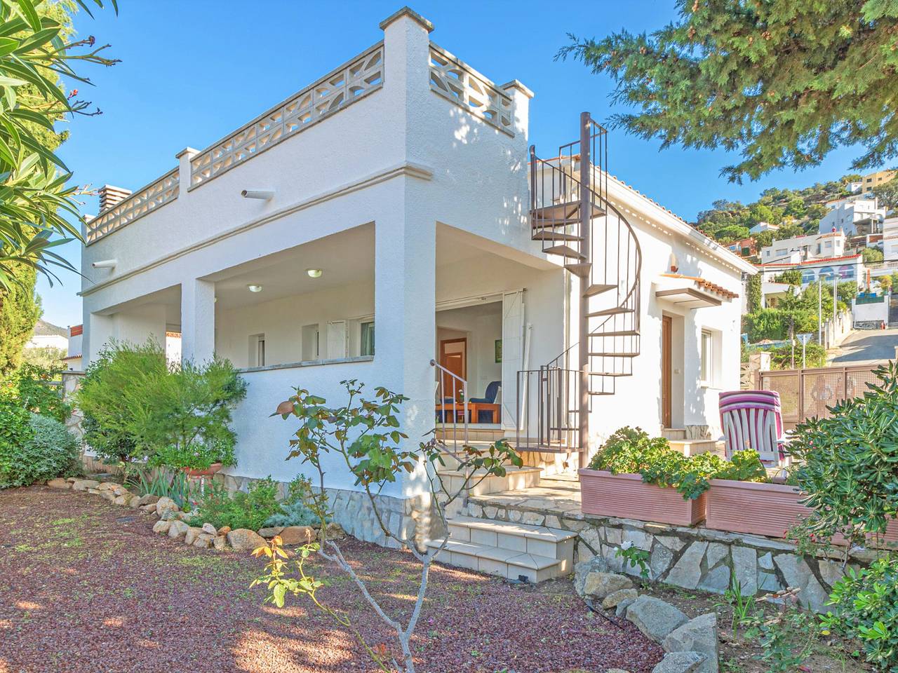Villa pour 6 Personnes dans Els Grecs, Roses