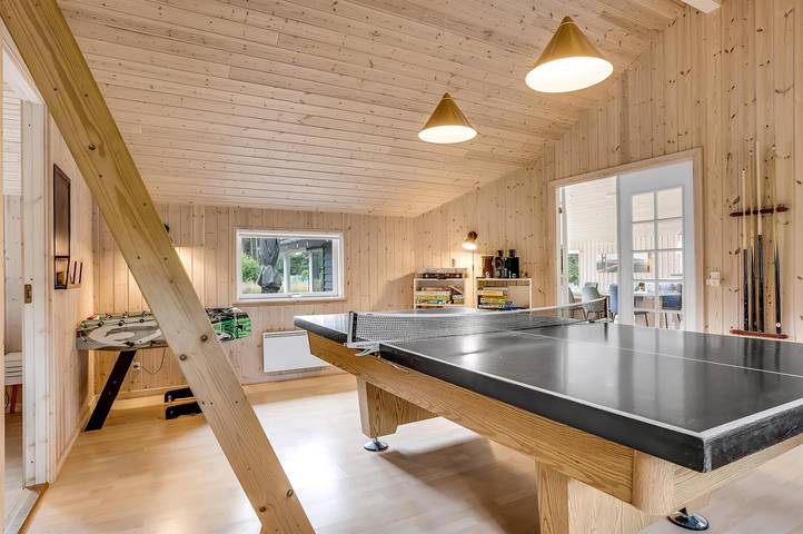 Ferienhaus für 12 Personen, mit Terrasse und Garten sowie Sauna und Whirlpool in Lolland-Falster - 2