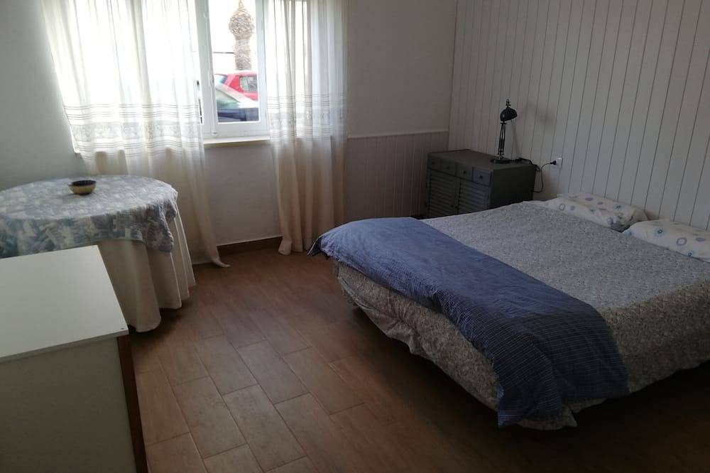 Entire apartment, First Line Mar Menor With Wifi, 2 Bicycles, Very Large in San Pedro del Pinatar, Costa Cálida