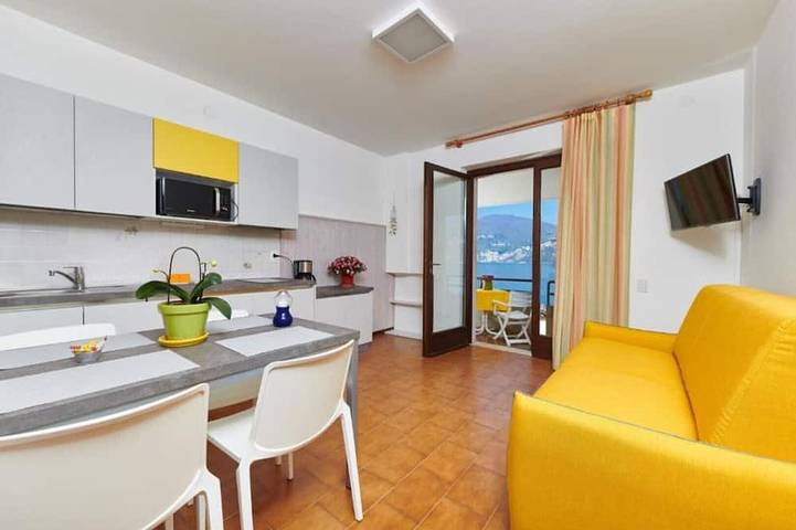 Apartament wakacyjny dla 5 osób, z balkon i basen oraz ogród - 1
