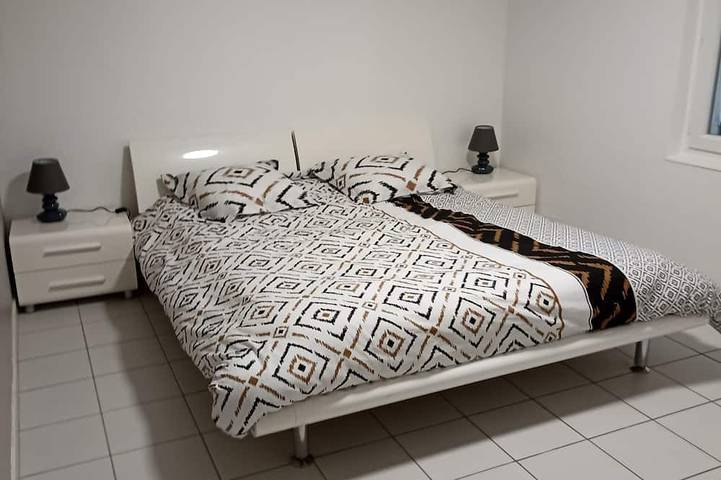 Location de vacances pour 8 personnes, avec jardin et terrasse à Bégadan - 3