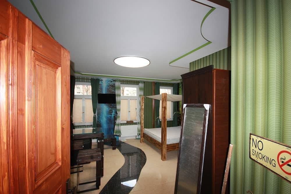 Studio Forest - zromantik Apartments in Leipzig, *2km bis ins Stadtzentrum* in Leipzig-Ost, Leipzig