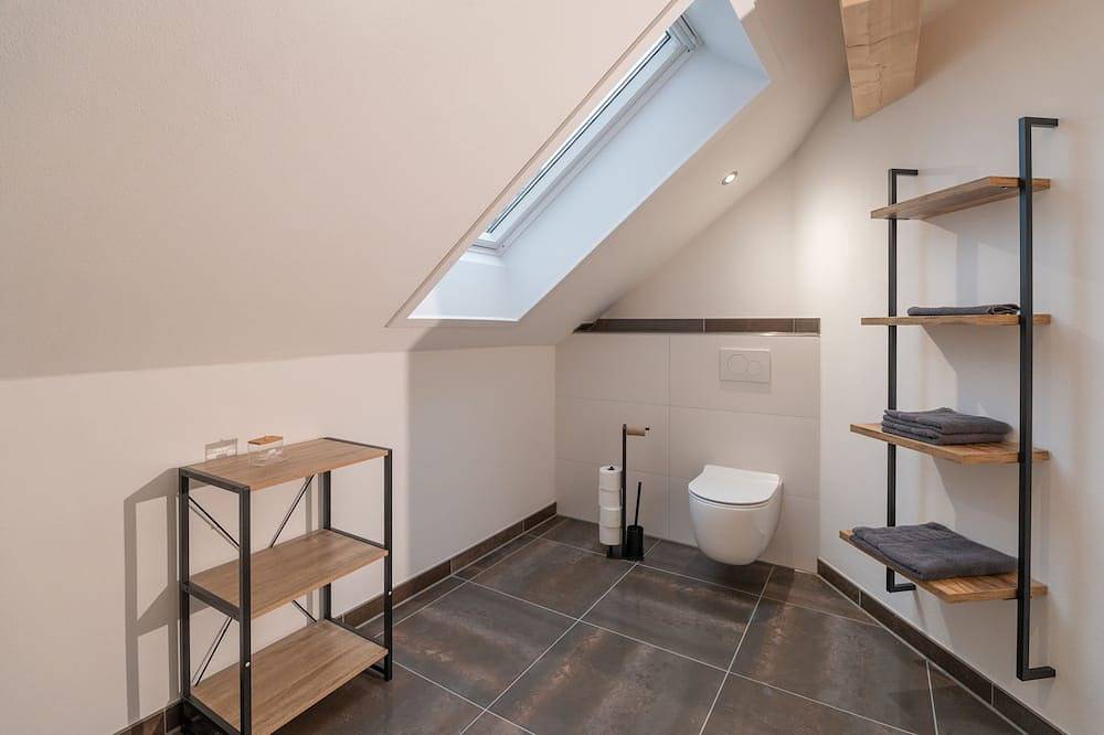 Ganze Wohnung, Ferienwohnung mit großem Balkon und Bergblick in Prem, Bayerische Alpen