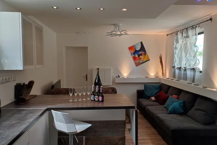 Apartamento de vacaciones para 8 personas, con jardín - 1