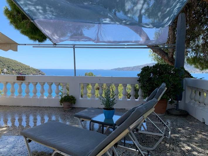 Gîte pour 5 personnes, avec jardin et vue dans Poros - 2
