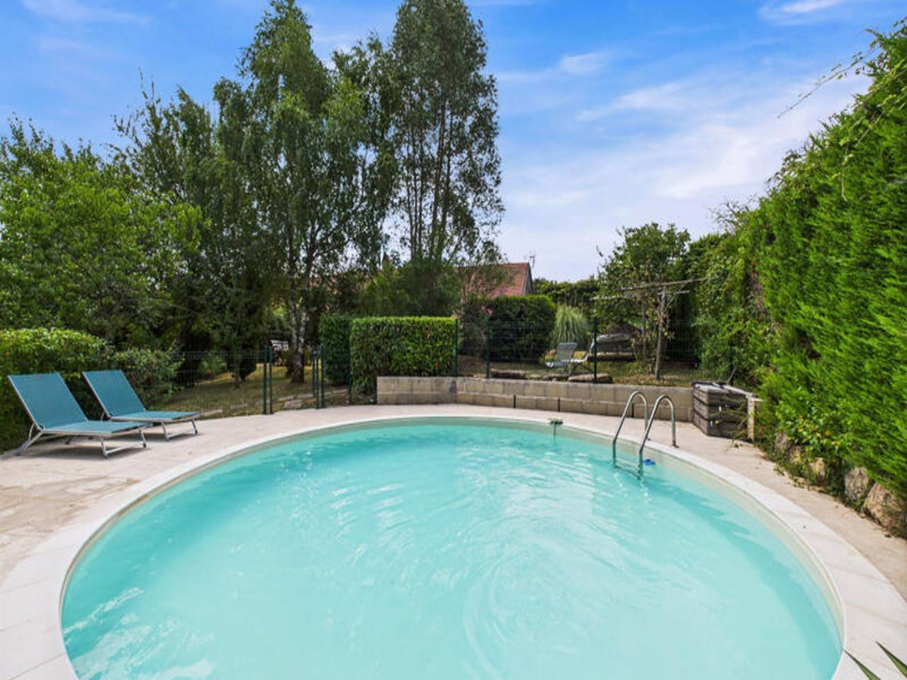 Appartement entier, Appartement à Saint-Rabier avec piscine privée in Saint-Rabier, Périgord Noir