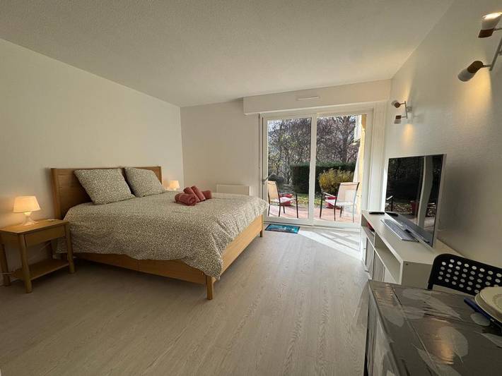 Apartamento de vacaciones para 2 personas, con vistas además de piscina y terraza, Se admiten mascotas - 1