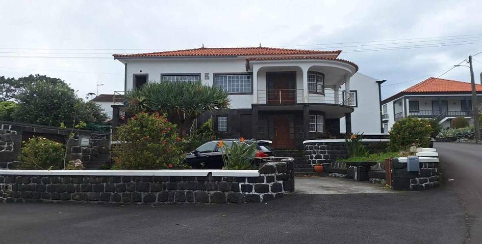 Casa de férias para 6 pessoas, com jardim e vista, com animais de estimação na Ilha do Pico