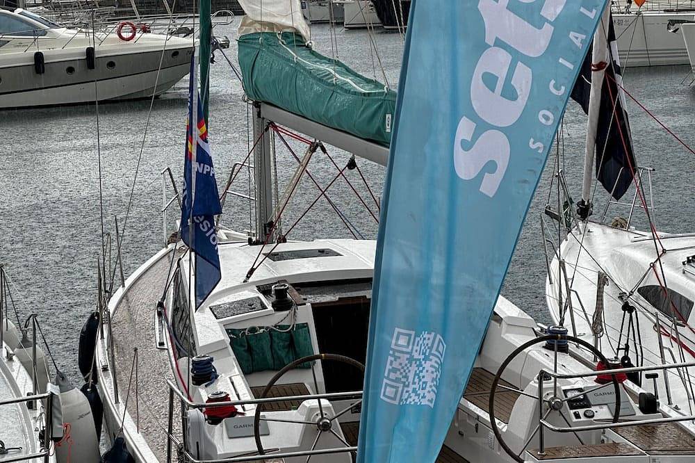 Sun-Kissed Sailing Adventure in Valencia in Costa de Valencia