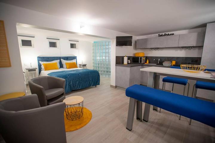Maison d’hôte pour 2 personnes, avec Terrasse ainsi que Jardin et Vue à Rochecorbon