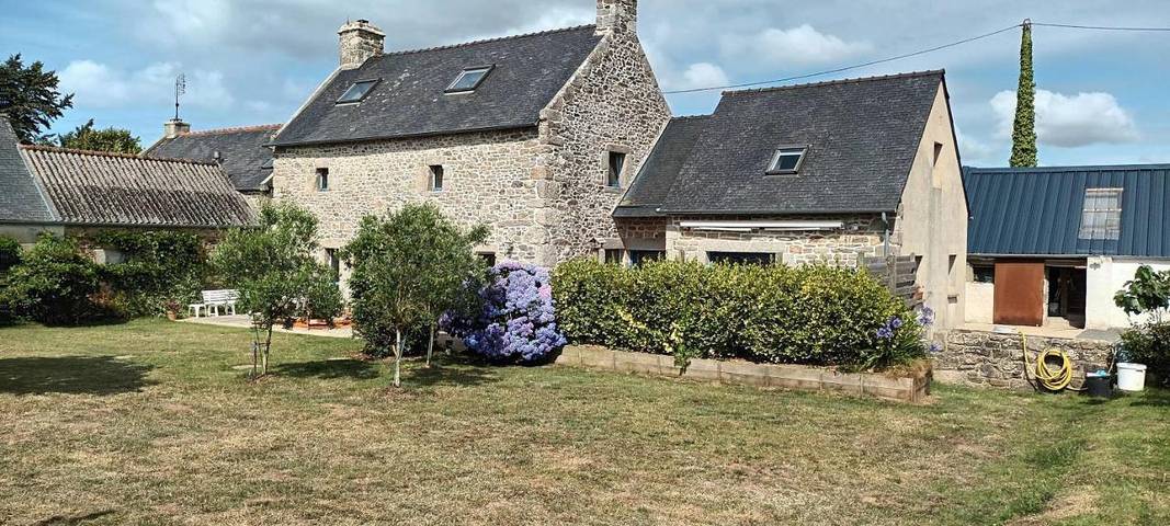 Chambre d’hôte pour 4 personnes, avec jardin à Plouguerneau