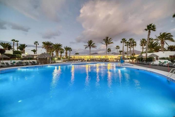 Chalet para 2 personas, con piscina en Lanzarote