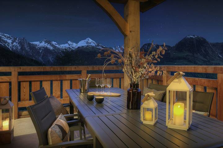 Spacious chalet for 11 with jacuzzi, near village and pistes - Ovo Network in Manigod, Región de Annecy