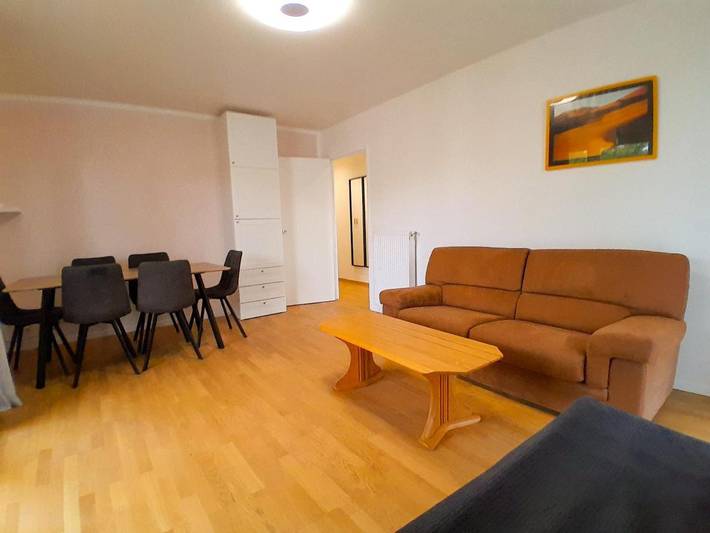 Gîte pour 6 personnes, avec balcon et vue à Achères