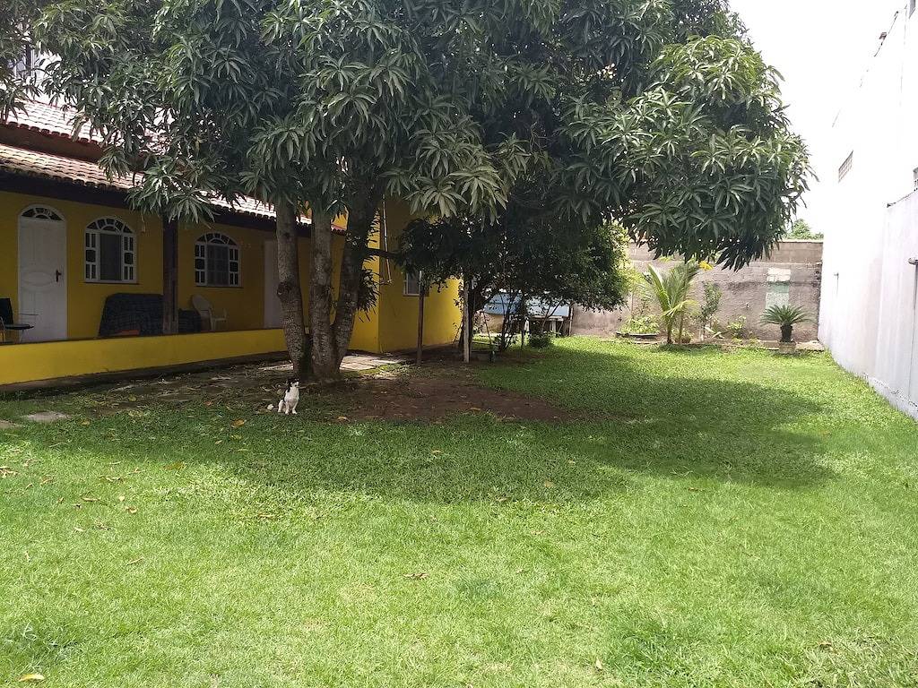 House with Colonial veranda - lawn space in Guarapari, Região Metropolitana da Grande Vitória