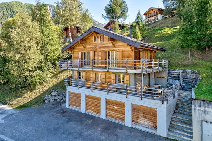 Chalet für 10 Personen, kinderfreundlich - 1