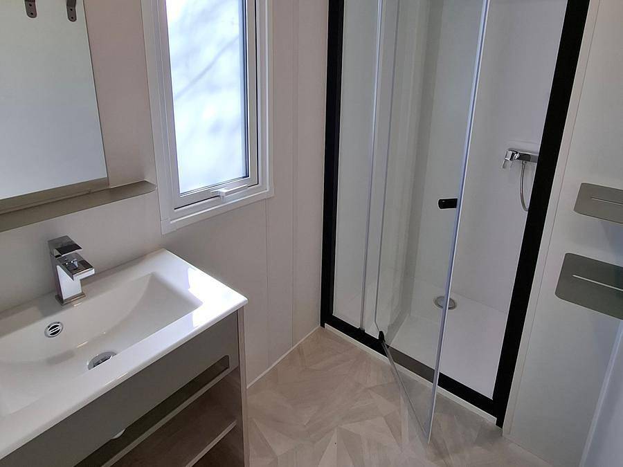 Camping Les Ecossais - Mobile home 8 persons - Mobil Home Le Pinson 6/8 persons in Isle-et-Bardais, Montluçon region