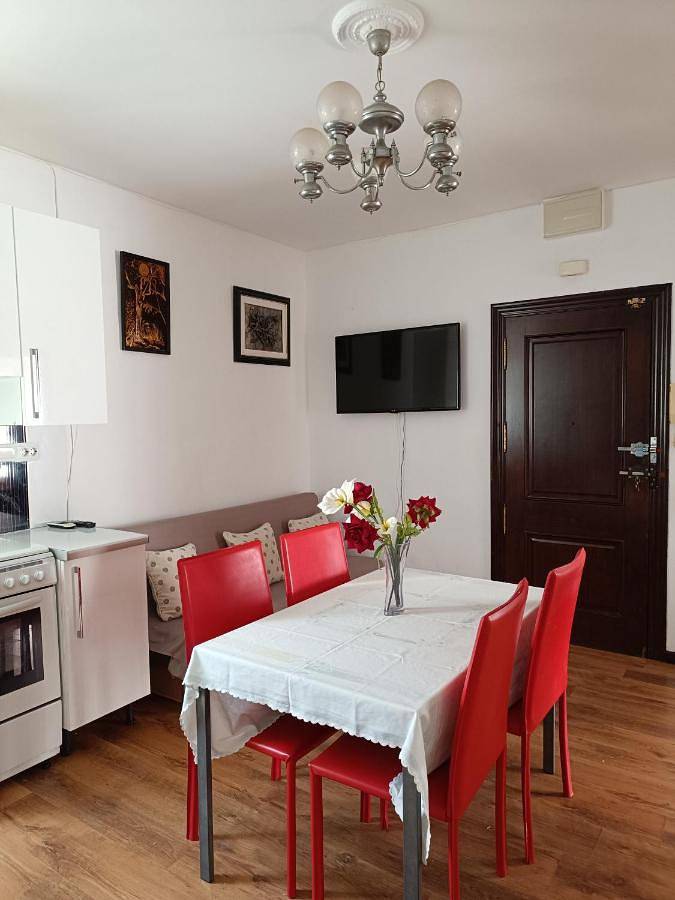 Gîte pour 9 personnes, avec vue et balcon à Burriana - 3